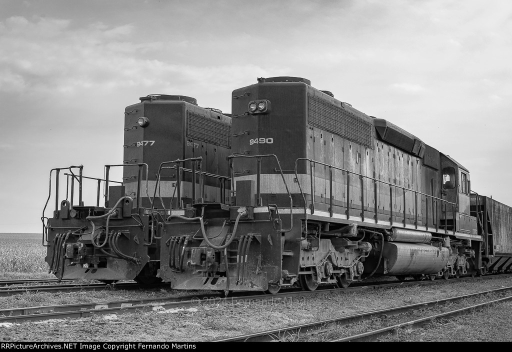 RUMO 9490 & 9477 SD40-2